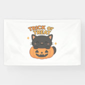 Schattigee zwarte kat in pompoen – Trick or treat Spandoek (Horizontaal)