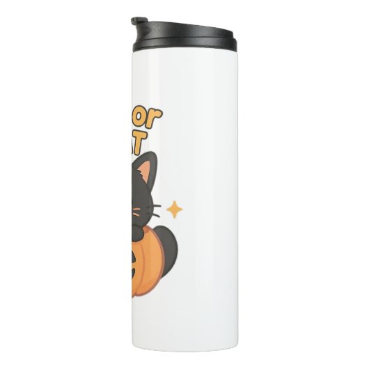 Schattigee zwarte kat in pompoen – Trick or treat  Thermosbeker (Geroteerd rechts)