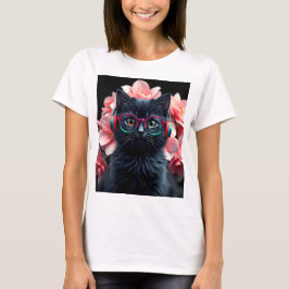 Schattigee zwarte kat met bril en hoofdtelefoon t-shirt