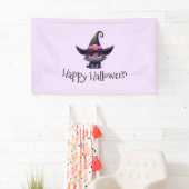 Schattigee zwarte kat met een heks Pet Halloween Spandoek (Insitu)