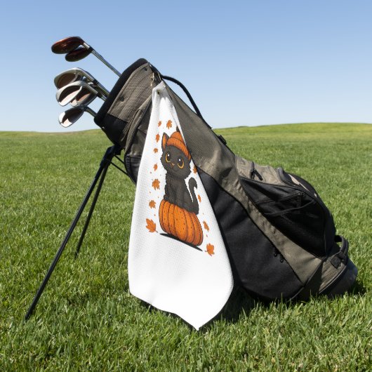 Schattigee Zwarte Kat Zittend op Pompoen Herfst Es Golfhanddoek (Groen)