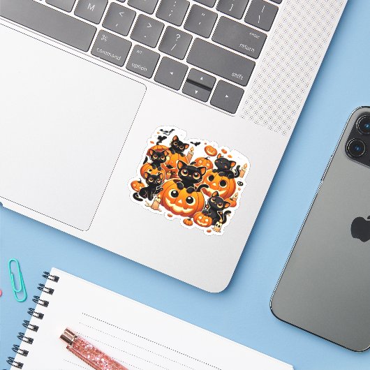 Schattigee zwarte katten in pompoenen Halloween Ni Sticker (Laptop met iPhone)