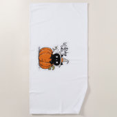 Schattigee zwarte poes in pompoen met heks pet Cla Strandlaken (Voorkant)