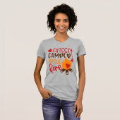 Schattigste Kampeerder Bij Het Kampvuur Grappig Ka T-shirt (Voorkant volledig)