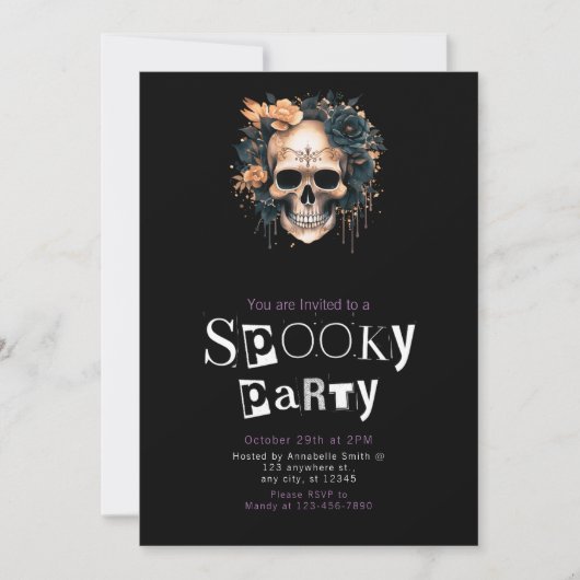 Schedel en bloemen Spooky Halloween Party Kaart (Voorkant)