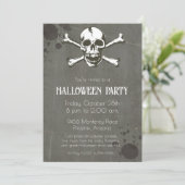 Schedel en Botten Halloween Invitation Kaart (Staand voorkant)