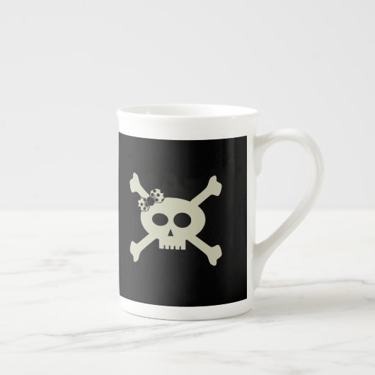 Schedel en Crossbones Meisje Pirate Bone China Mok (Rechts)