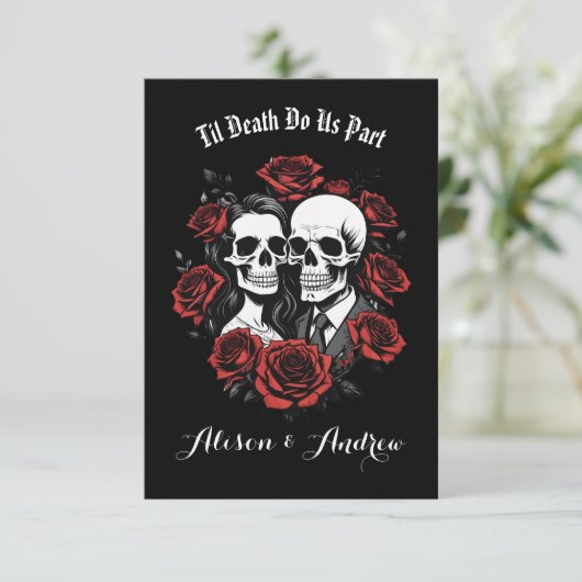 Schedel koppel gotisch met rozen bruiloft  save the date (Staand voorkant)