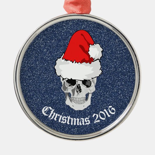 Schedel met het pet van de Kerstman "Kerstmis 20xx Metalen Ornament (Voorkant)