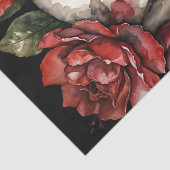 Schedel met rode rozen tissuepapier (Detail)