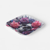 Schedel omgeven door levendige Rozen Papieren Bordje (Gebogen)