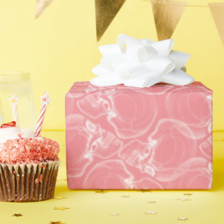 Schedel op roze inpakpapier