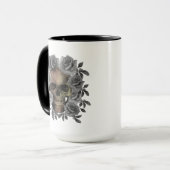 Schedelboeket bloemen zwart en wit mok (Voorkant links)