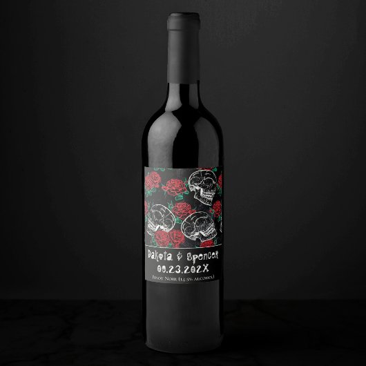 Schedels en rode rozen | Modern Gothic dank u Wijn Etiket