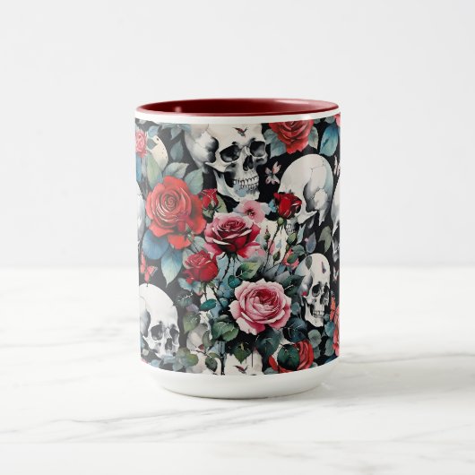 Schedels en Rozen met Vlinders op Zwart Mok (Midden)