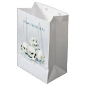 Schedels in de sneeuw. Gepersonaliseerd Medium Cadeauzakje (Voorkant Gekanteld)