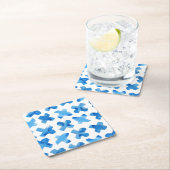 Scheepsblauwe waterverf kruist x patroon kartonnen onderzetters (Insitu)