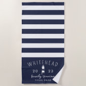 Scheepsvuurtoren Navy & Witte Streep Monogram Strandlaken (Voorkant)