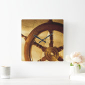 Scheepswiel en -kaart vierkante klok (Huis)