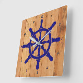 Scheepswiel met nummer aan de buitenkant vierkante klok (Hoek)