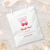 Scheert de kers op het bovenste baby shower bedankzakje (Geknipt)