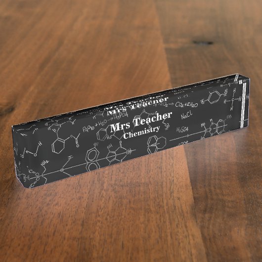 Scheikendiagram wit op zwart naambordje (Zijkant)
