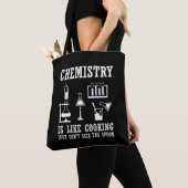Scheikunde is als het koken grappige scheikundige  tote bag (Dichtbij)