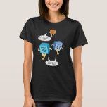 Scheikundewerker Birthday Gag Science Geek T-shirt<br><div class="desc">Verrassend je scheikundedocent op hun verjaardag met dit grappige en leuke gezegde voor natuurwetenschappen van Birthday Science Gag voor geeky professoren die van periodieke tafels houden</div>