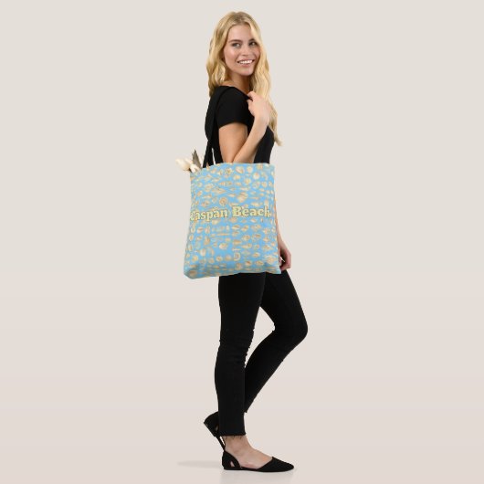 Schelp - Zee van Schelpen - Lichtblauw Tote Bag (Op model)