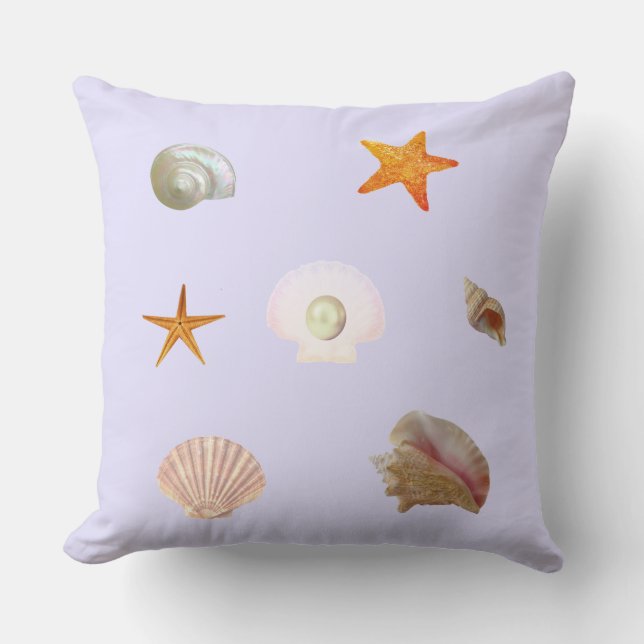 Schelpen, zeesterren & parel op licht periwinkle kussen (Voorkant)