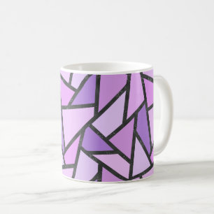 Scheluwen van lila gekleurd glas koffiemok