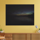 Schemering boven een rustig meer canvas afdruk (Insitu (Woonkamer))