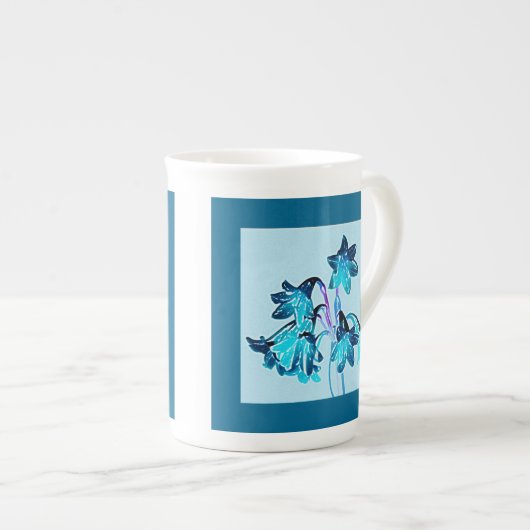 Schets van Daylilies - Cobalt en Sky Blue Porselein Kop (Voorkant rechts)