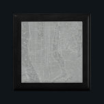 Schets van New York City Map Cadeaudoosje<br><div class="desc">Schets van New York City Map. Artiest: Visual Studio. Afbeelding-ID: 64746Z.</div>