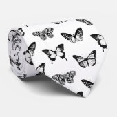 Schets van vlinder, zwart-wit stropdas (Opgerold)