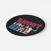 Schiet als een meisje patriottische boogschieten c papieren bordje (Gekanteld)