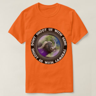 Schiet ons niet neer als Buffalo Grass T-shirt