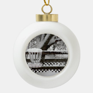 Schijf Golf Goal Post in sneeuw Keramische Bal Ornament