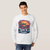 "Schijn helder, je bent uniek!" Sunset Ocean T-shi T-shirt (Voorkant volledig)