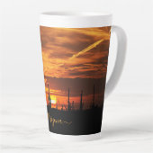 Schilderachtig Arizona Saguaros op Sunset Latte Mok (Rechterhoek)