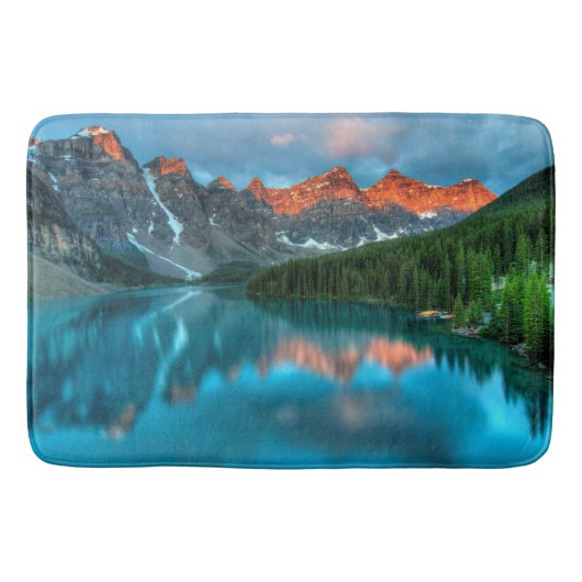 Schilderachtig berg- en meer-landschapsfoto badmat (Voorkant)