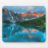 Schilderachtig berg- en meer-landschapsfoto muismat (Voorkant)