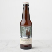 Schilderachtig bruine paarden in een winterbos met bier etiket (Voorkant)