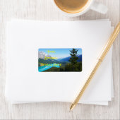 Schilderachtig Canadees blauw bergmeer Etiket (Insitu)