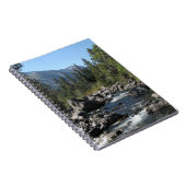 Schilderachtig foto van het bergmeer notitieboek (Rechterzijde)