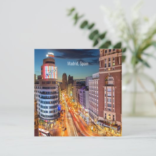 Schilderachtig foto van Madrid, Spanje; (Staand voorkant)