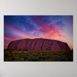 Schilderachtig fotografie - Uluru bij zonsondergan Poster