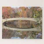 Schilderachtig herfstherfstherfstpark van de Brugb Legpuzzel<br><div class="desc">Bodembrug in Central Park lijkt vandaag misschien ver weg, maar het zal uw eigen brug zijn om te genieten wanneer het klaar is. Een prachtig uitzicht van Bow Bridge in Central Park. Om het even welke ontwerpvragen, verzend enkel een e-mail naar charmdesignstudio@rcn.com en wij zullen zeer verheugd zijn om te...</div>