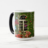 Schilderachtig huis exterieur ontwerp magische mok (Voorkant links)