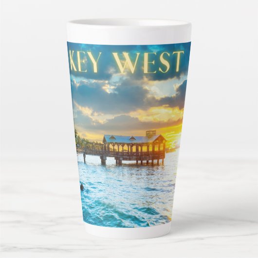 Schilderachtig Key West Pier Latte Mok (Voorkant)